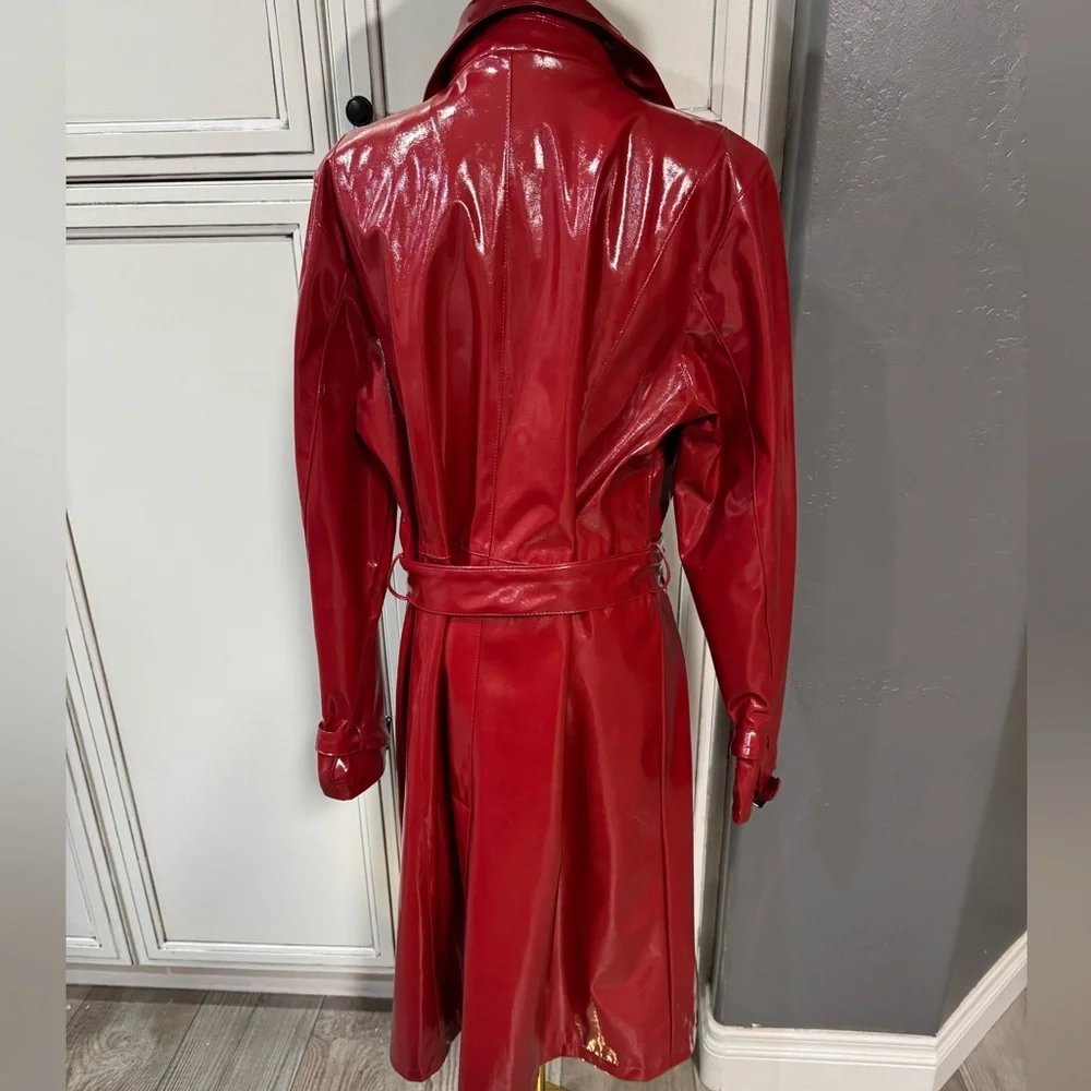 Vintage Venezia 90s red vinyl trench coat sexy jacket belted slit back 14/16 - Picture 8 of 9